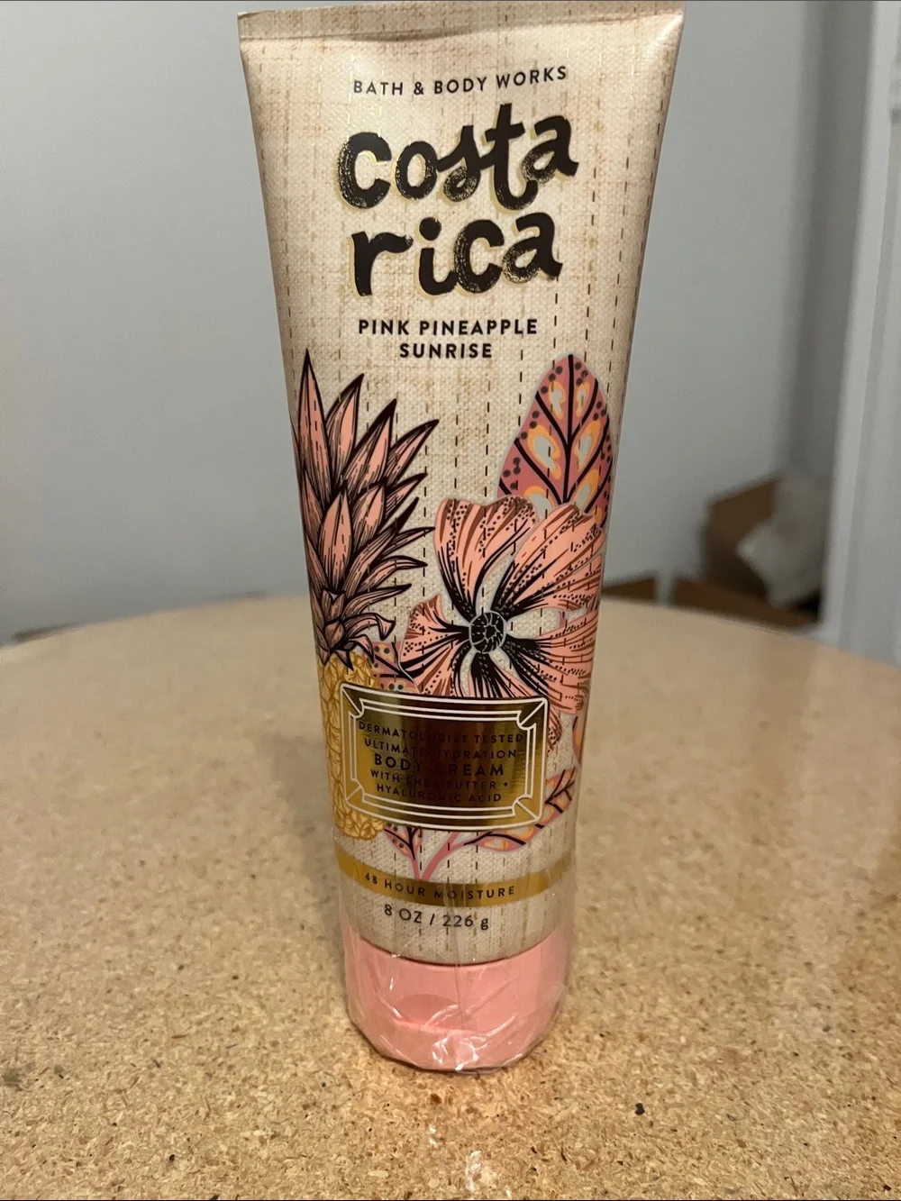 Bath & Body Works Costa Rica Pink Pineapple Sunrise Body Cream - Pink